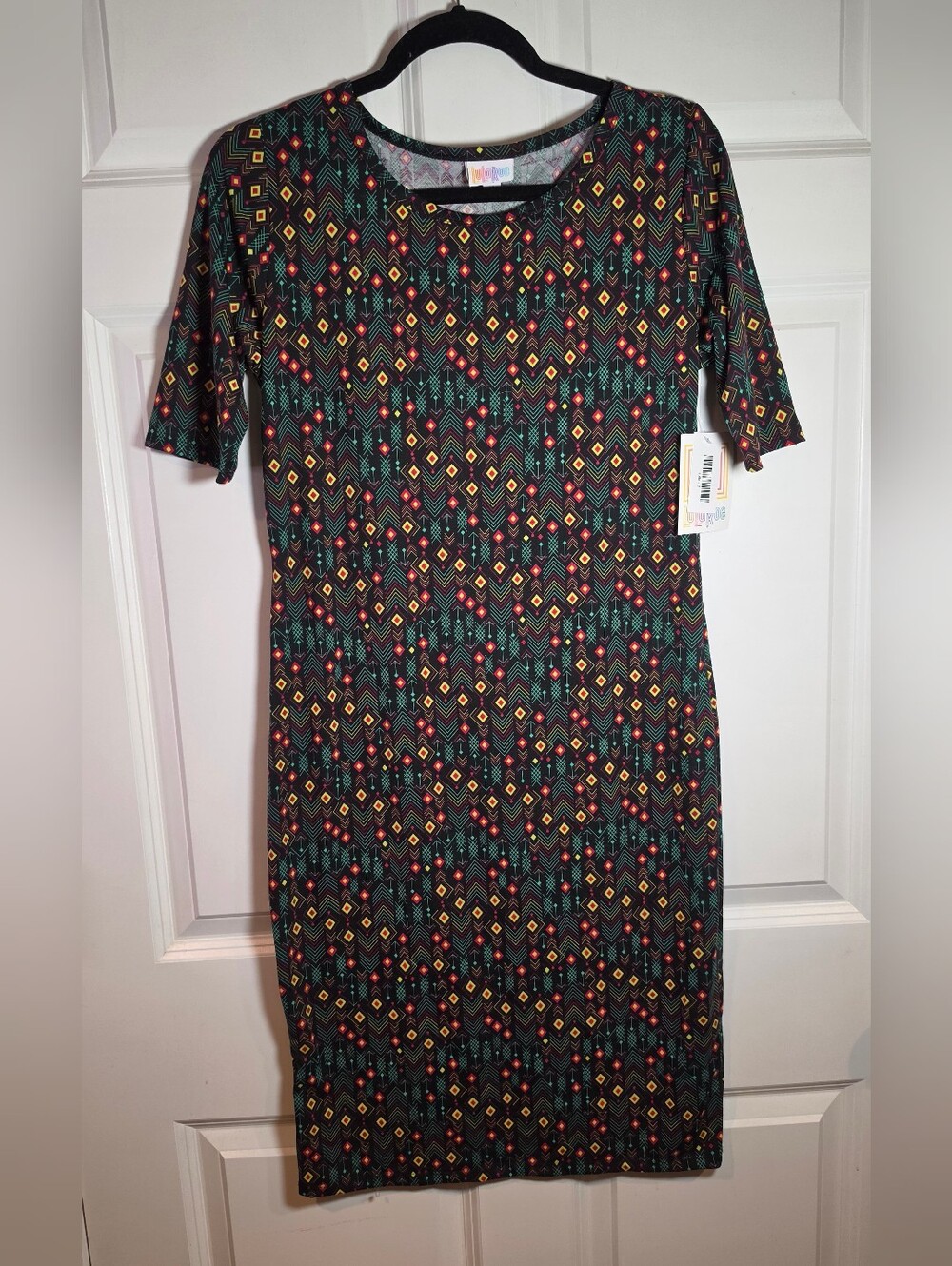 NWT Lularoe Julia Green, Black, Red Patterned Knee Length Dress M